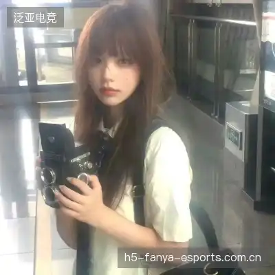 蓬盈晓